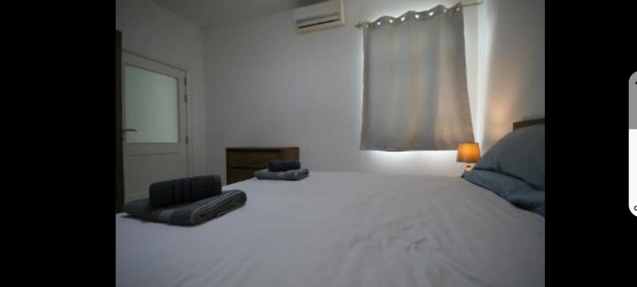 Upper Valley Sea View Kalkara Екстер'єр фото